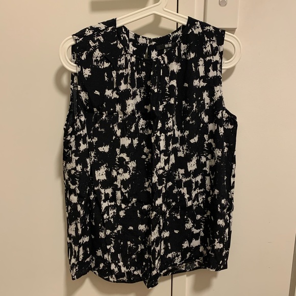 Uniqlo - Printed Sleeveless Blouse Top, Size M - Picture 2 of 9